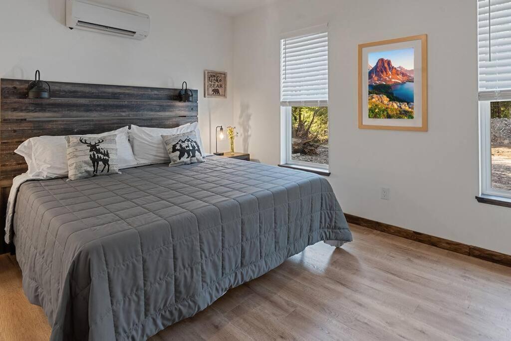 Luxe Mt. Rainier Lodge W/ Hot Tub-Ac-Game Room Ashford Eksteriør bilde