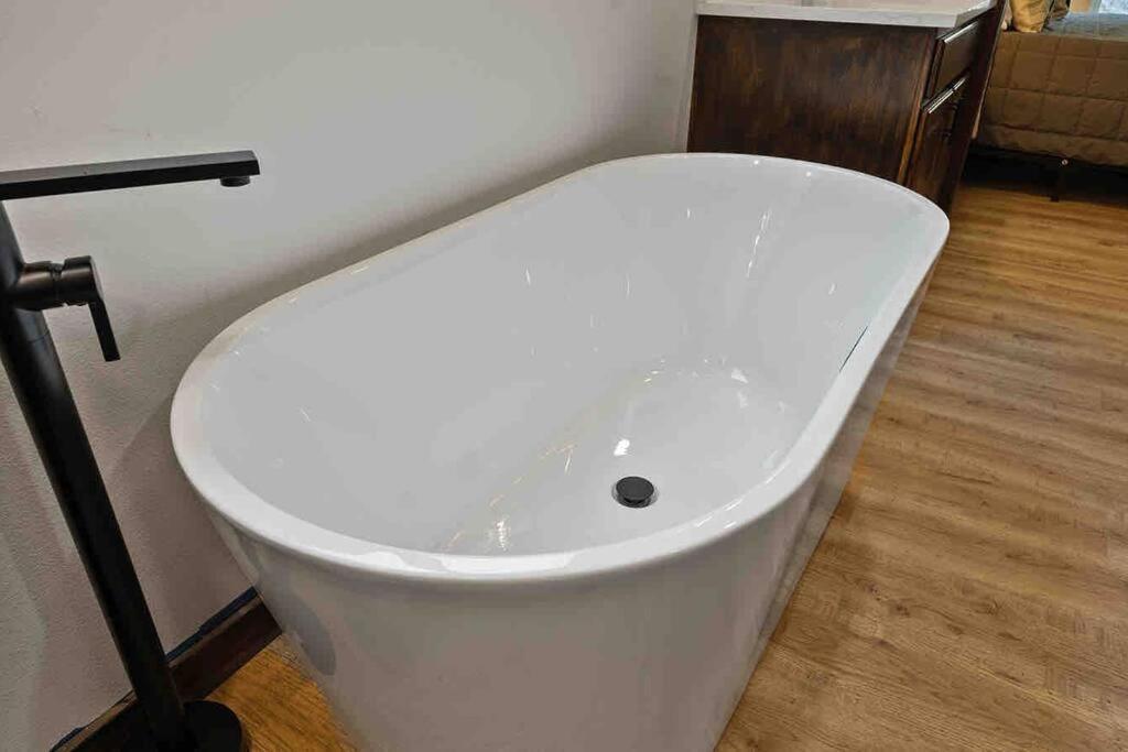 Luxe Mt. Rainier Lodge W/ Hot Tub-Ac-Game Room Ashford Eksteriør bilde