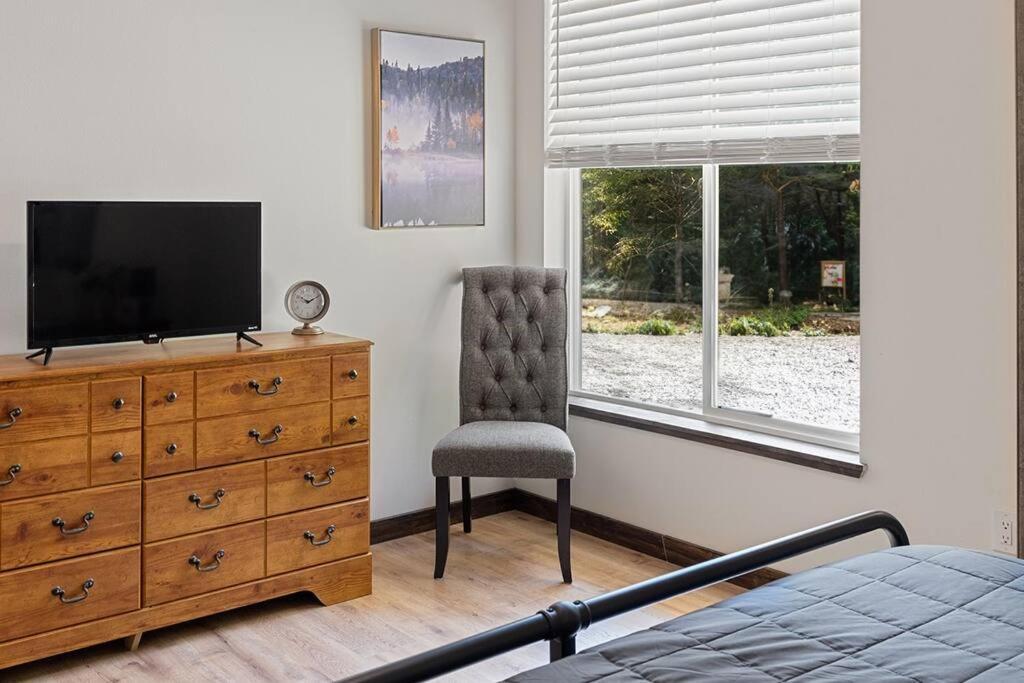 Luxe Mt. Rainier Lodge W/ Hot Tub-Ac-Game Room Ashford Eksteriør bilde